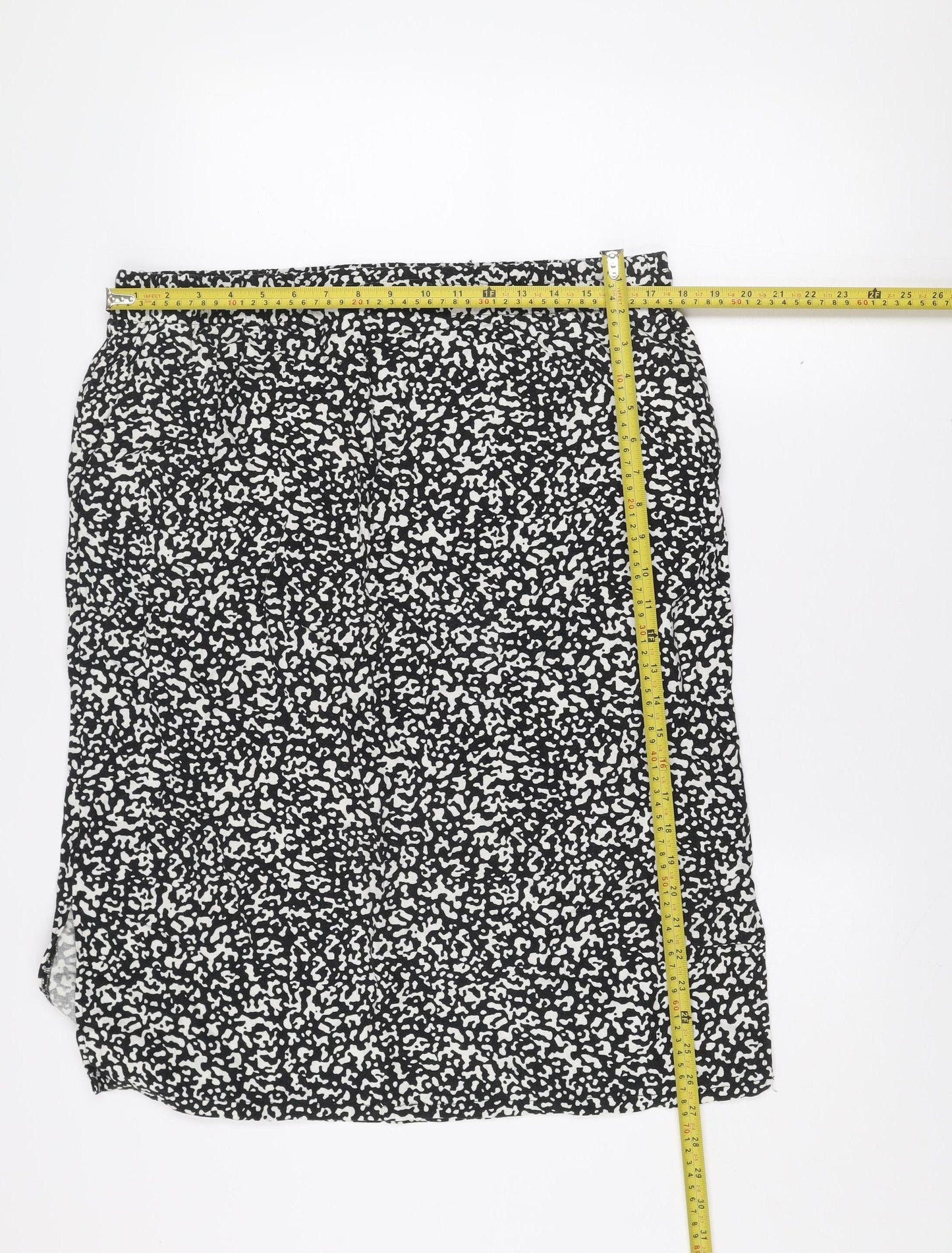 Marks and Spencer Women’s Black Geometric Linen Blend Knee Length Skirt Size 16