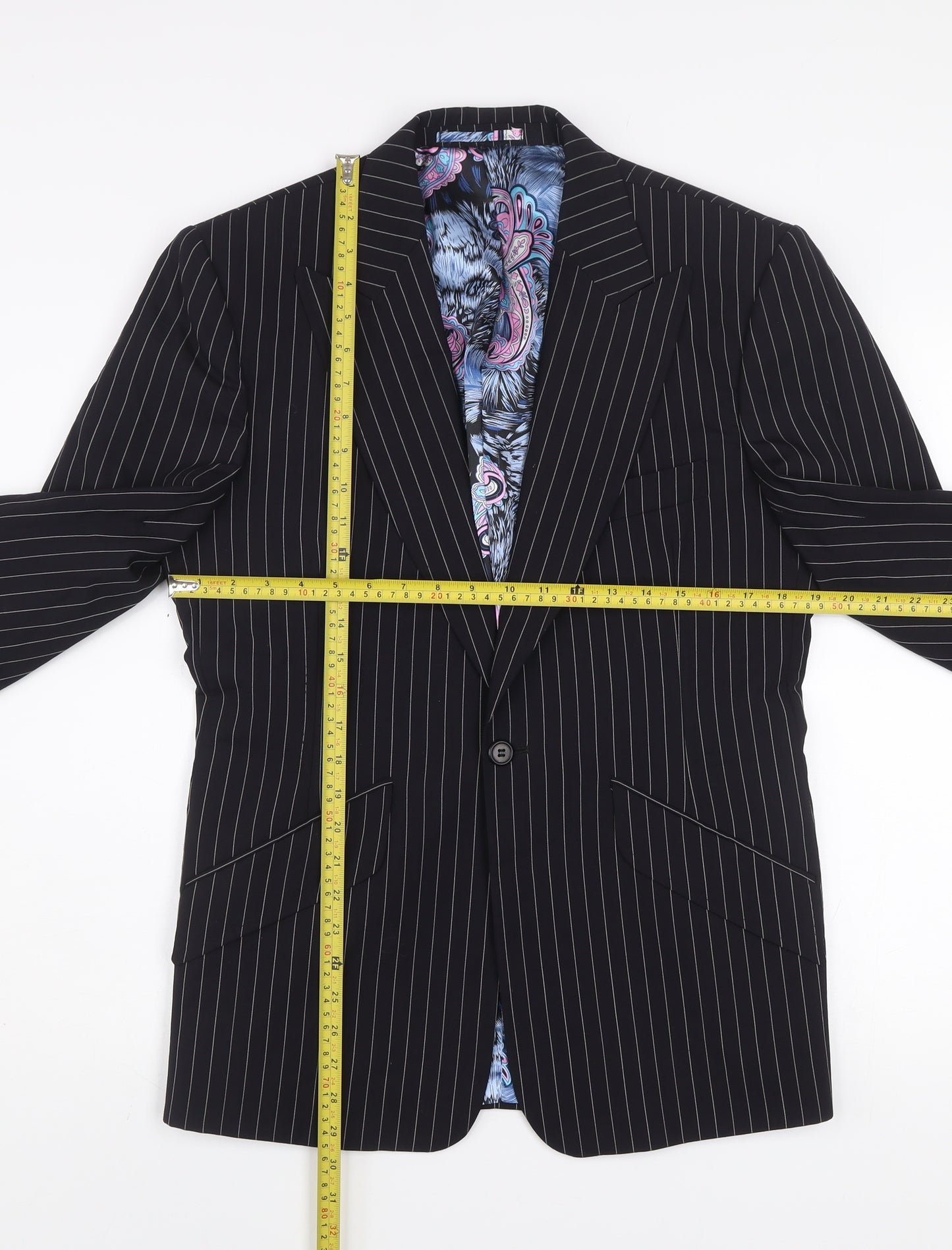 William Hunt Men's Black Pinstripe Wool Slim Fit Blazer 38