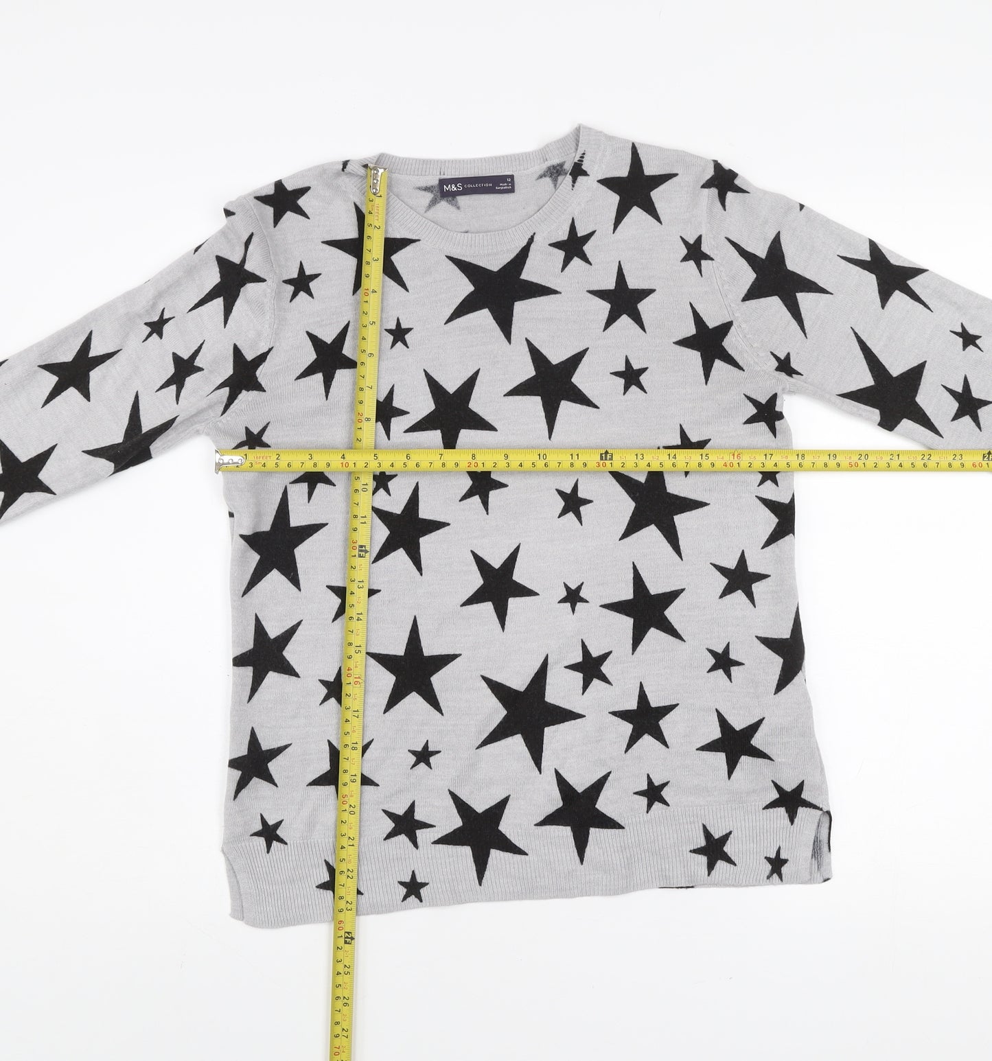 Marks and Spencer Women’s Grey Star Print Acrylic Jumper Size 12