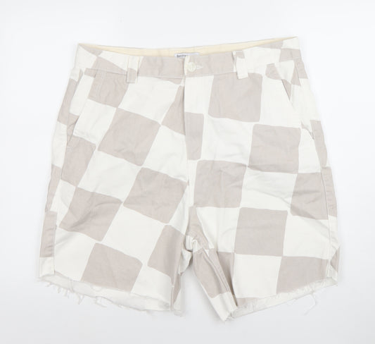 Bershka Men Beige Check Chino Shorts Size L 34in Casual Cotton