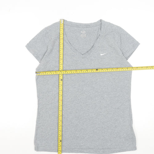 Nike Women's Grey V-Neck Short Sleeve Athletic T-Shirt XL