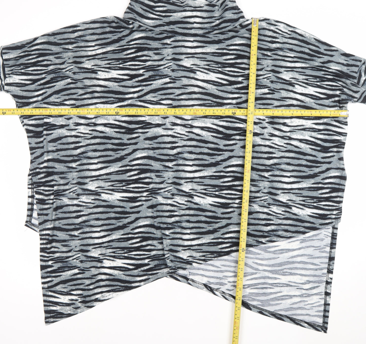 Malissa J Womens Grey Animal Print Roll Neck Tunic Top L