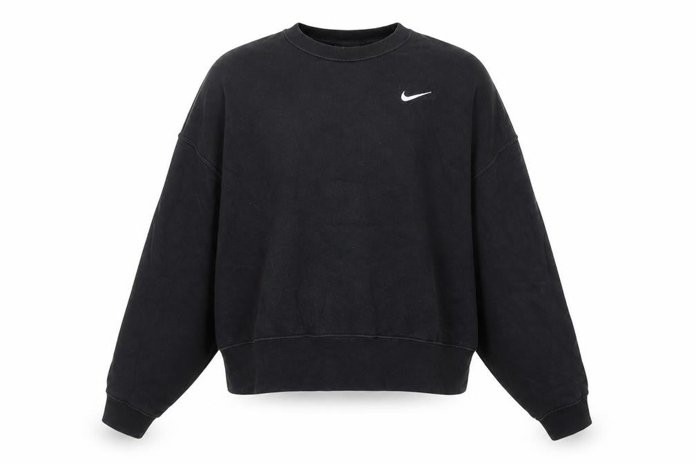 Front view of Nike Men's Black Crew Neck Pullover Sweatshirt, size M