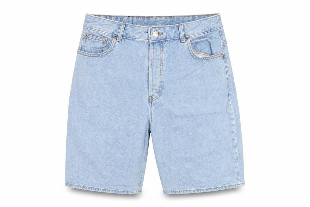 Front view of DRDENIM Men's Light Blue Denim Chino Shorts, size 31, Regular Fit