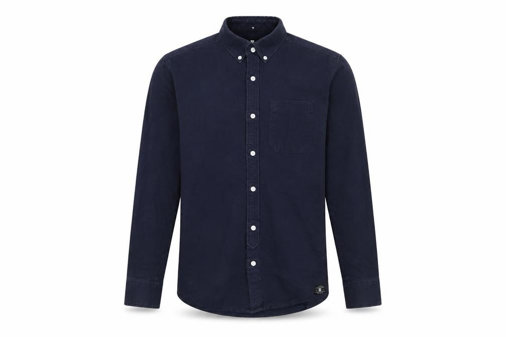 Front view of DC Men’s Blue Cotton Button-Up Long Sleeve Casual Shirt M