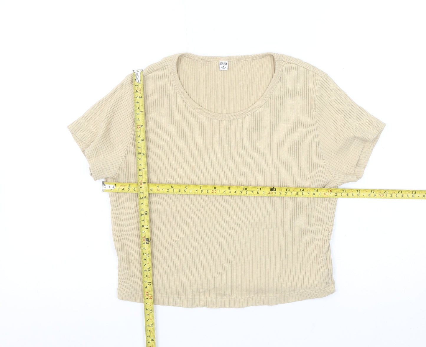 Uniqlo Women Beige Cropped Ribbed T-Shirt Size M