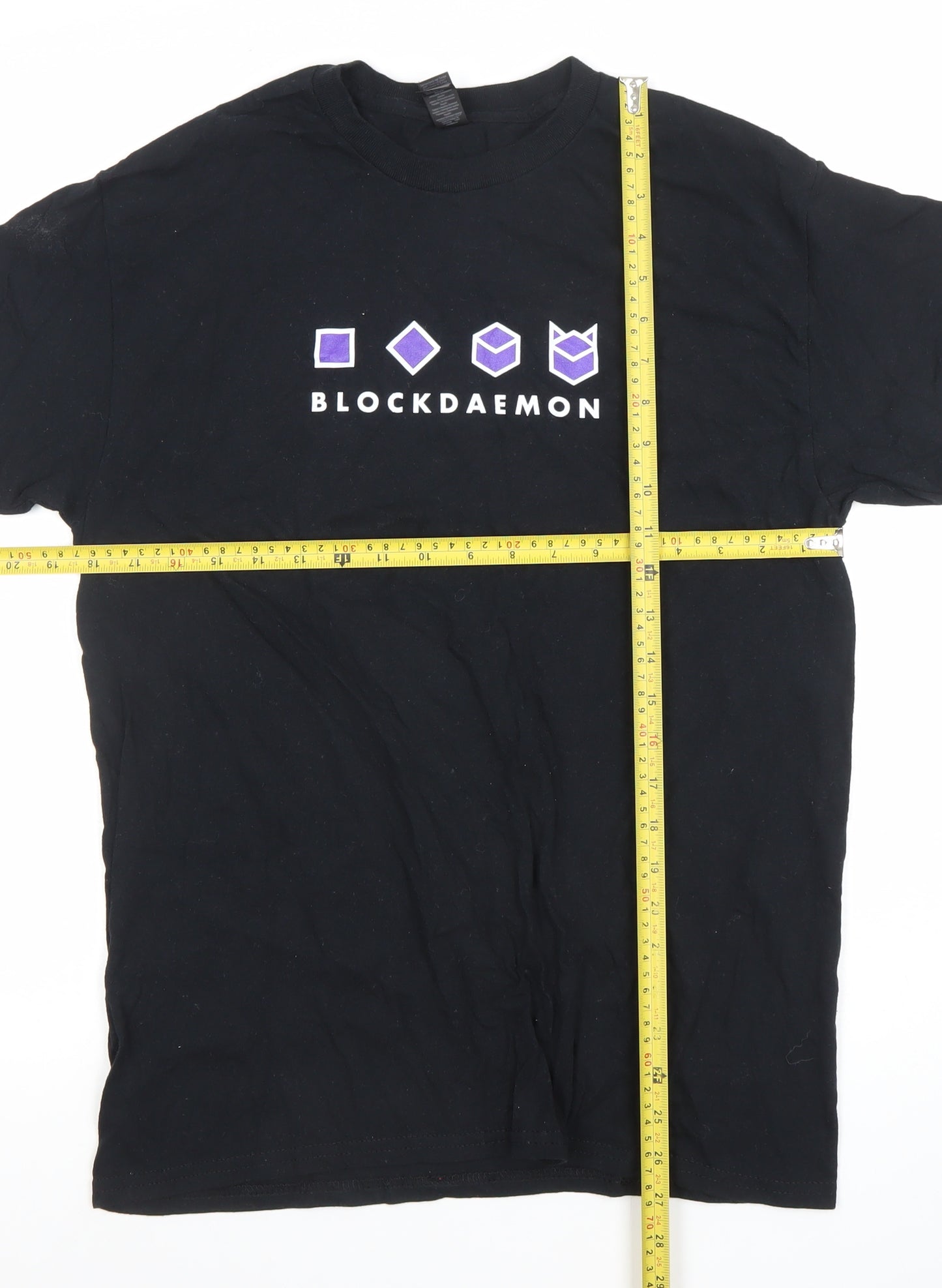 Gildan Men’s Black Blockdaemon Graphic Cotton T-Shirt M Regular Fit