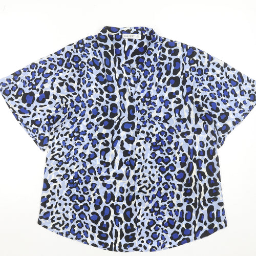 Gallery Women’s Blue Animal Print Short Sleeve Blouse Size 10