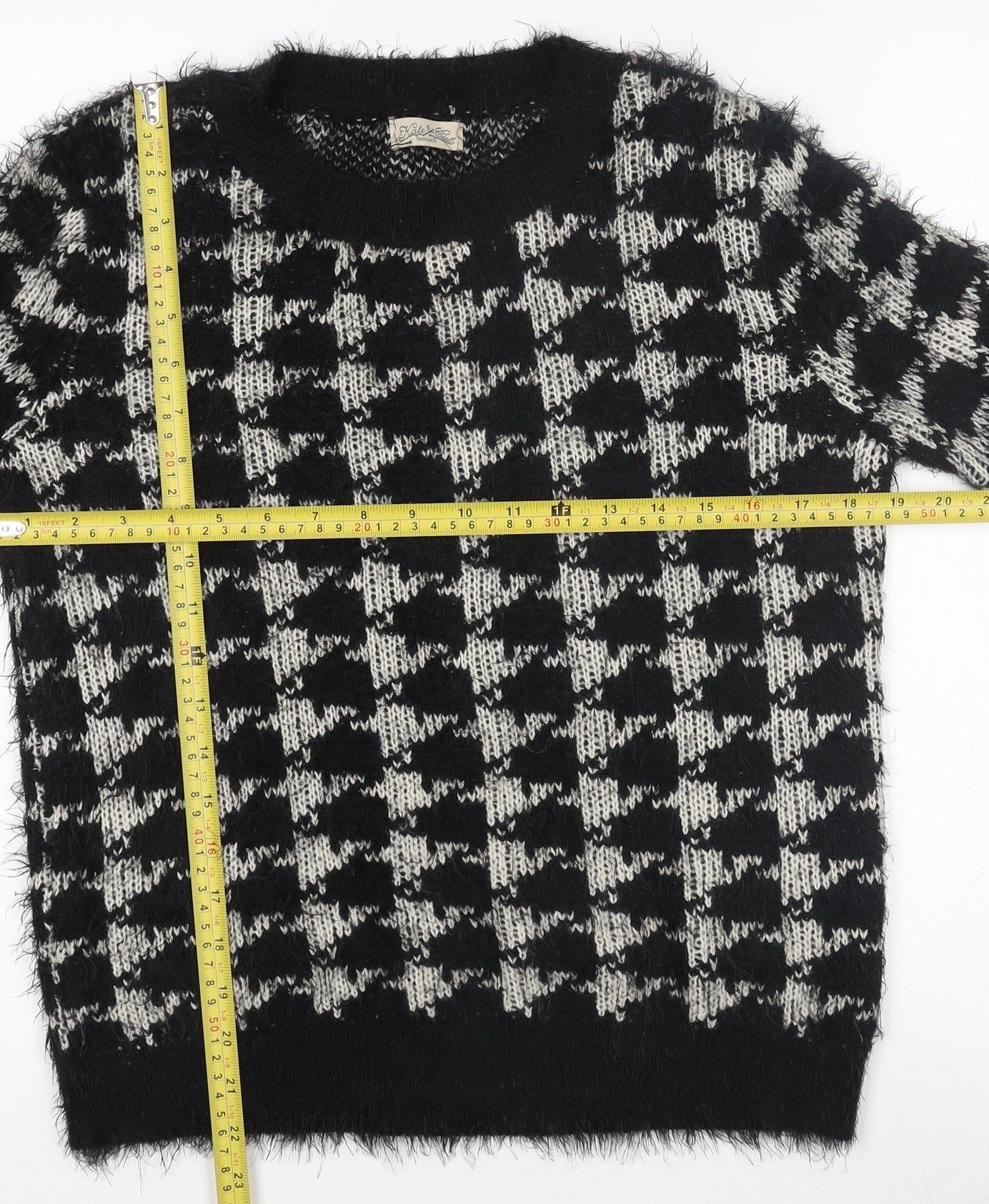 Hate Cut Women's Black & White Houndstooth Knit Pullover Jumper Size M