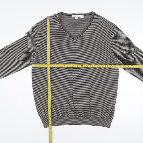 Calvin Klein Men’s Grey Striped V-Neck Cotton Jumper Size L