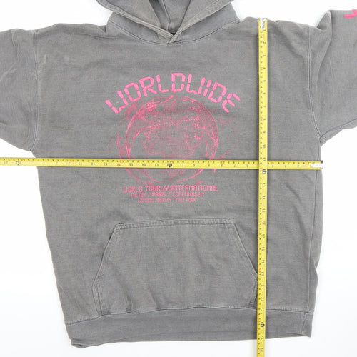 PrettyLittleThing Women's Grey S Pullover Hoodie with Worldwide Print