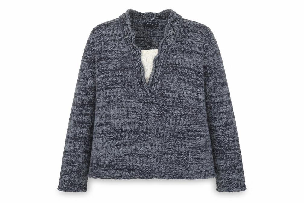 Front view of Dash Women's Blue Chunky Knit V-Neck Jumper, size 16