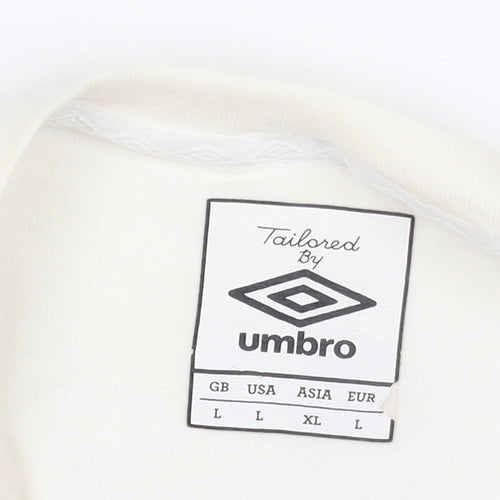 Umbro Men's White Graphic Sports T-Shirt Size L Short Sleeve Cotton