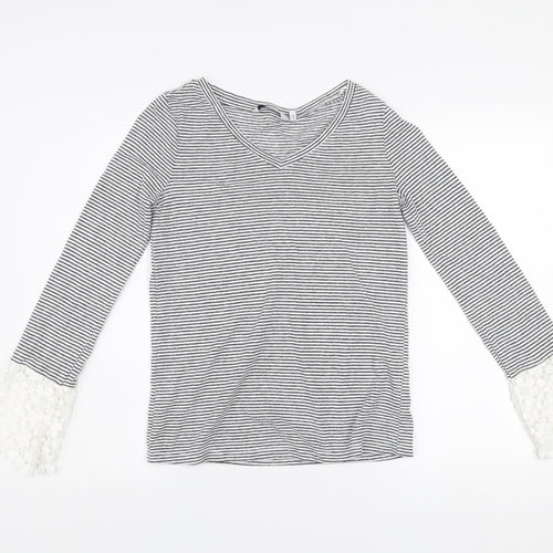 Next Women's Black Striped Linen Blend Long Sleeve V-Neck Top Size 6
