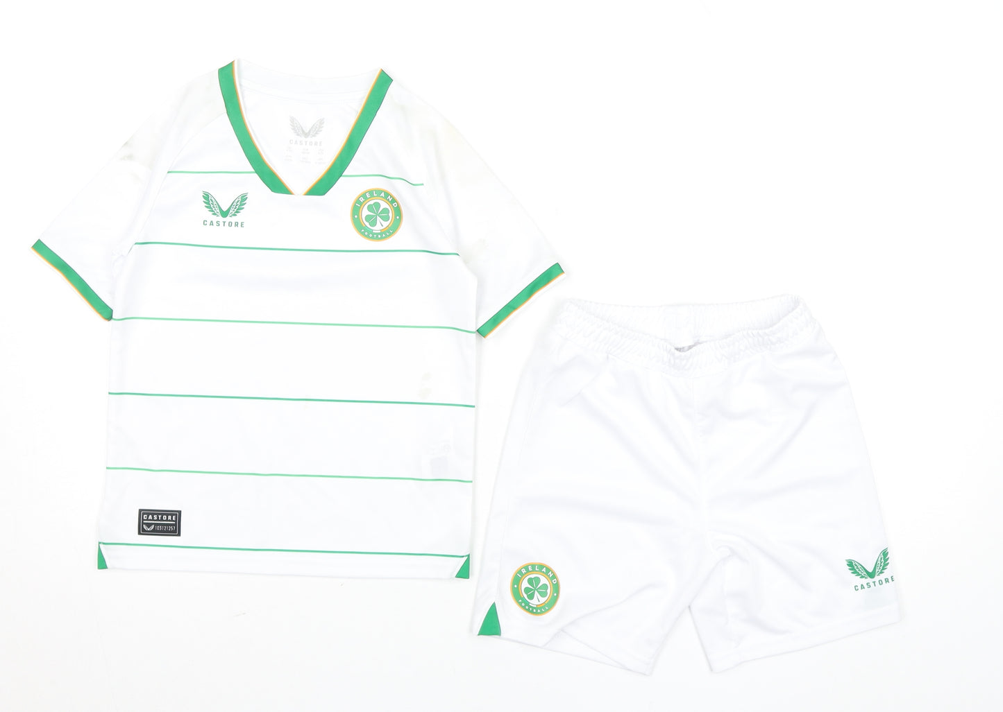 Castore Boys White 4-5Y Ireland Football Shorts Set