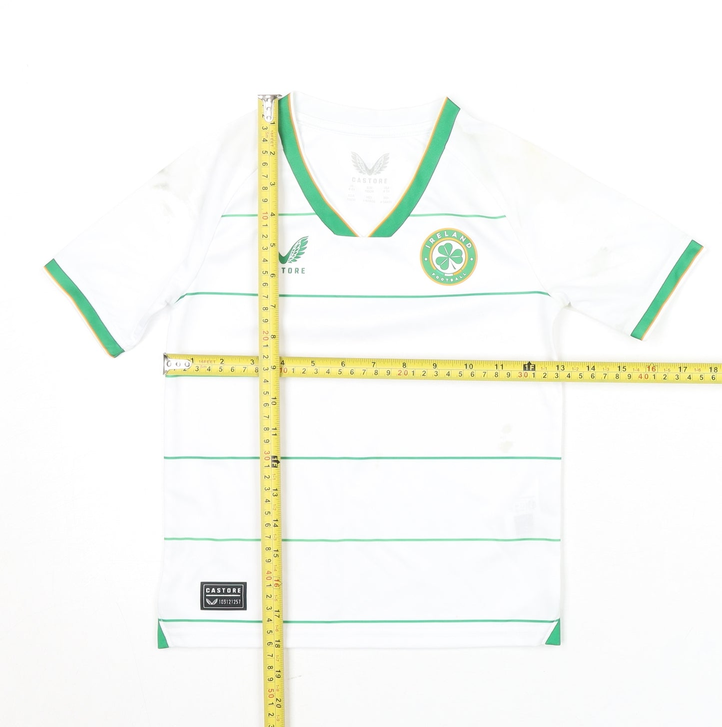 Castore Boys White 4-5Y Ireland Football Shorts Set