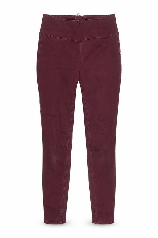 Front view of Pieces Women's Purple Slim Fit High Rise Jegging Jeans, size M