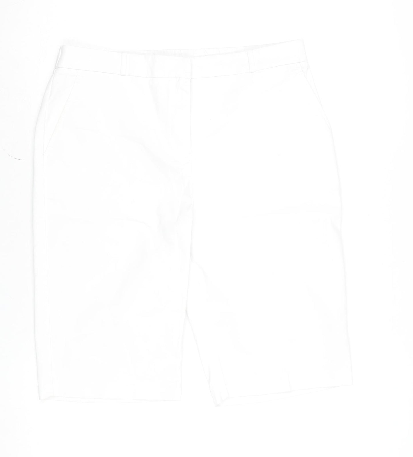 Gallery Women’s White Bermuda Shorts Size 12 Stretch Cotton Blend