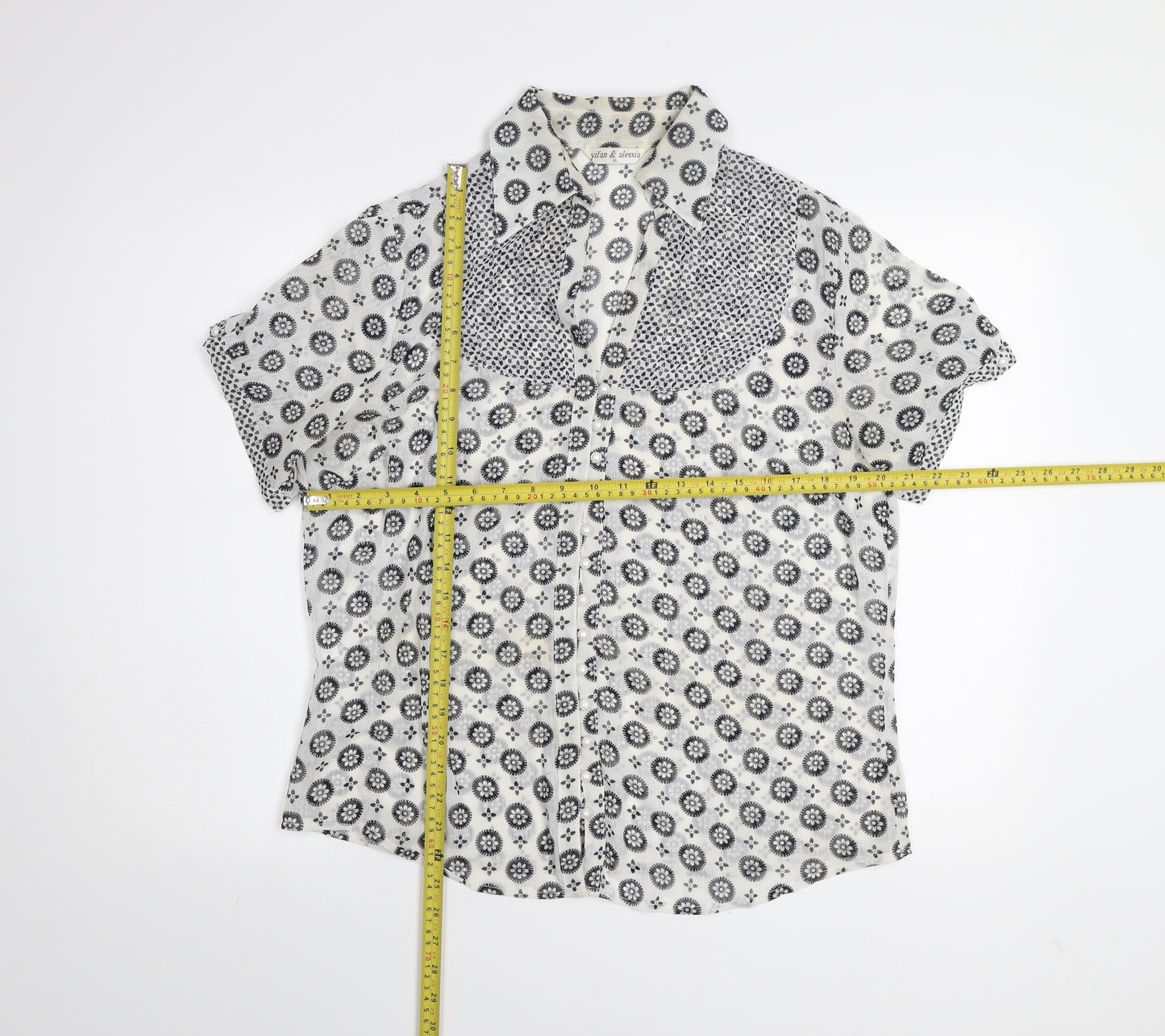 Yifan & Alessia Women’s White Floral Short Sleeve Button-Up Blouse XL