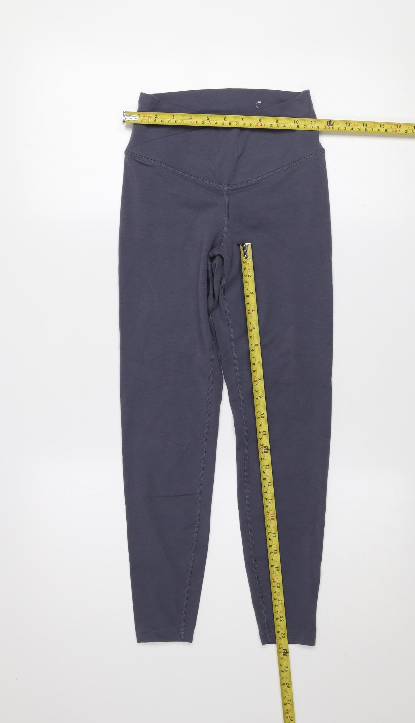 Old Navy Women’s Grey XS Extra High-Rise PowerChill Go-Dry Leggings