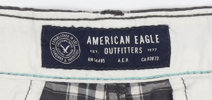 American Eagle Men's Grey Check Chino Shorts Size 34 Regular Fit