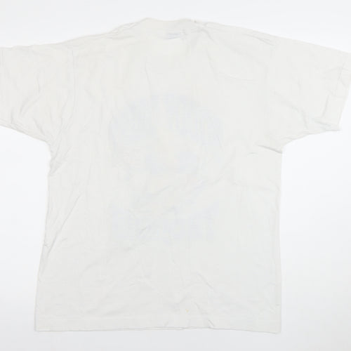 Fruit of the Loom Men's White L Vintage Soddy Daisy Trojans Graphic T-Shirt