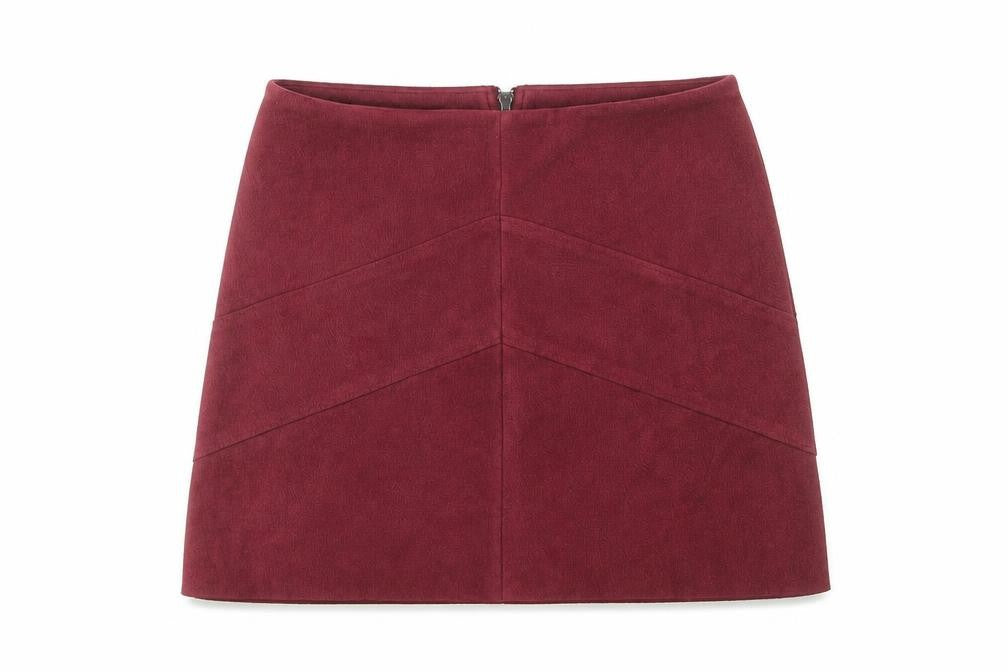 Front view of Vero Moda Women's Red Short Stretch Pencil Skirt M