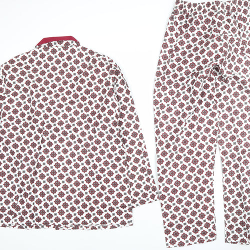 St. Bernard Womens White Geometric Cotton Pyjama Set M