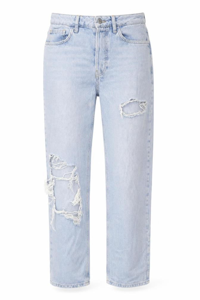 Front view of Primark Women’s Light Blue Distressed Boyfriend Jeans, size UK 10