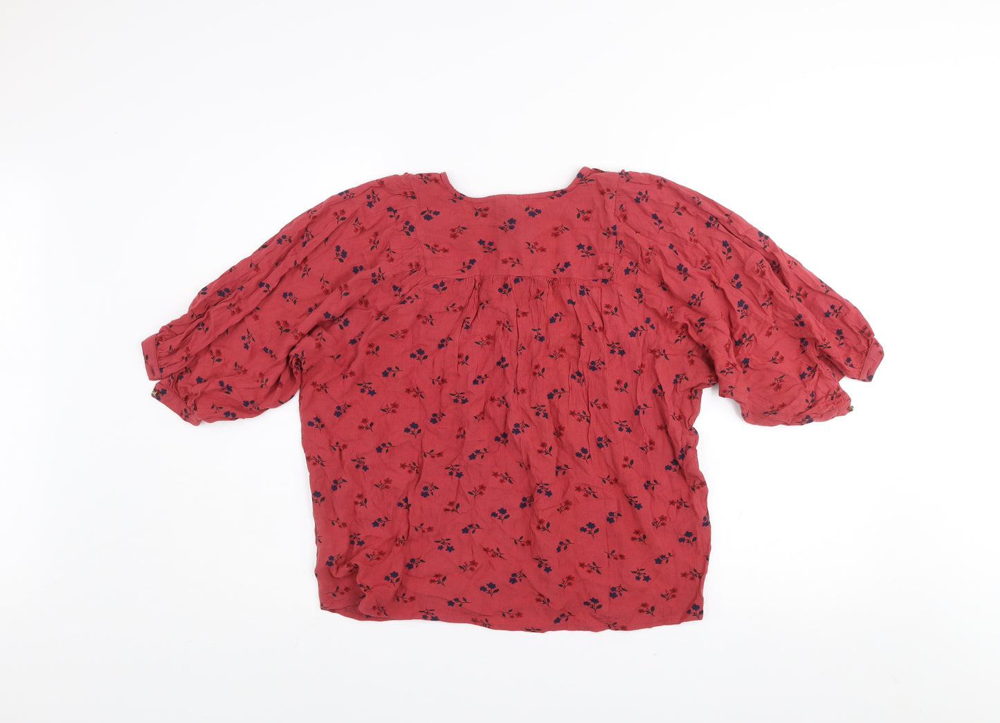 Fame Forever Womens Red Floral Peasant Blouse Size S 3/4 Sleeve