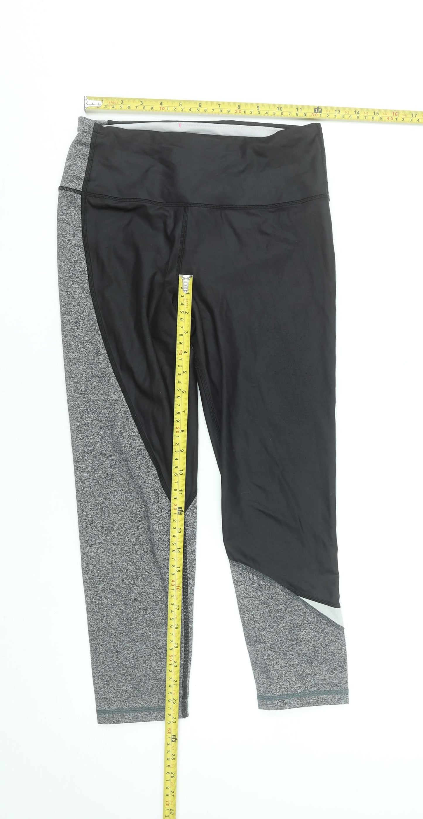 Victoria's Secret VSX Women’s Black Grey Capri Leggings Size S