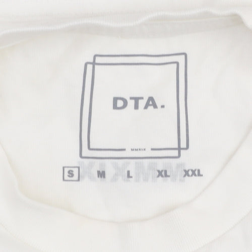 DTA Men’s White Crew Neck Short Sleeve Graphic T-Shirt S