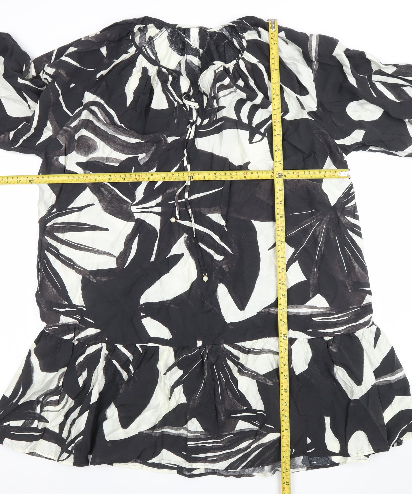 H&M Women’s Black Floral Viscose Short Dress Size XL Lightweight Summer Style