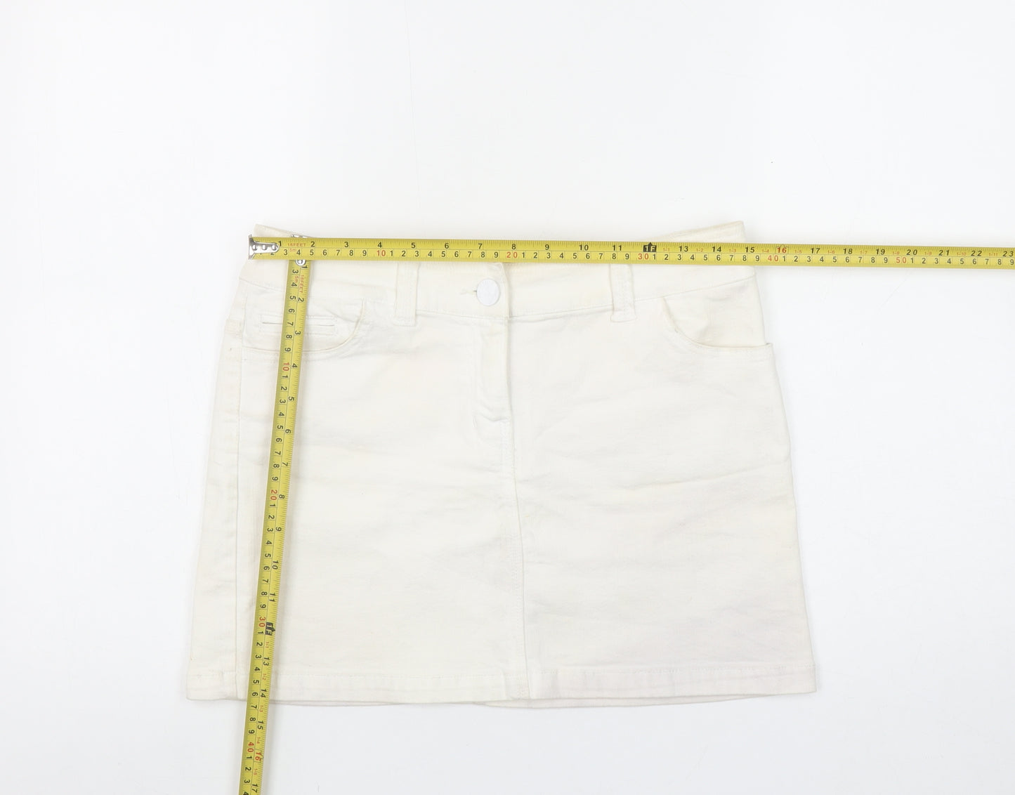 Red Herring Women’s Ivory Denim Mini Skirt Size 8 Stretch Casual