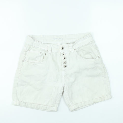 Place du Jour Women’s White Chino Denim Shorts Size 8