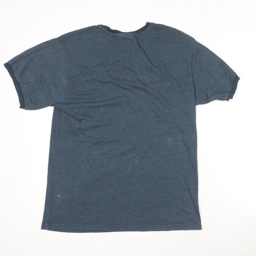 Maui and Sons Men's Blue Bud Light Beer Graphic T-Shirt Medium