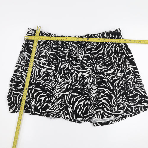 F&F Women Black Animal Print Jersey Shorts Size 20