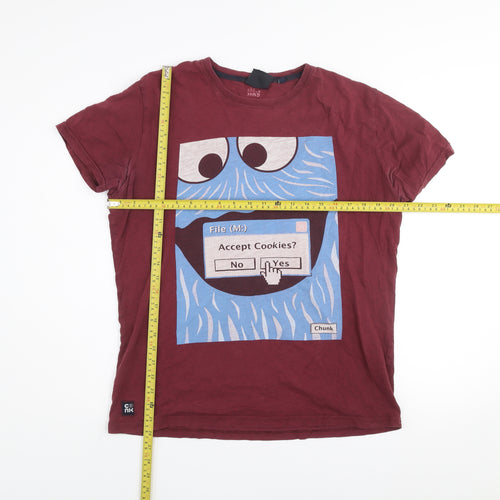 Chunk Men's Red Funny Graphic Print Cotton T-Shirt Size L