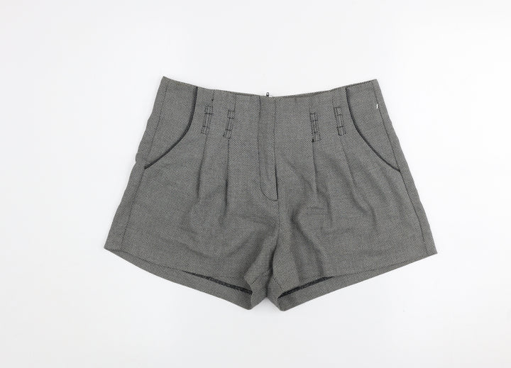 A|wear Women Grey Pleated Chino Shorts Size 10
