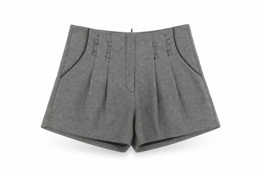 A|wear Women Grey Pleated Chino Shorts Size 10