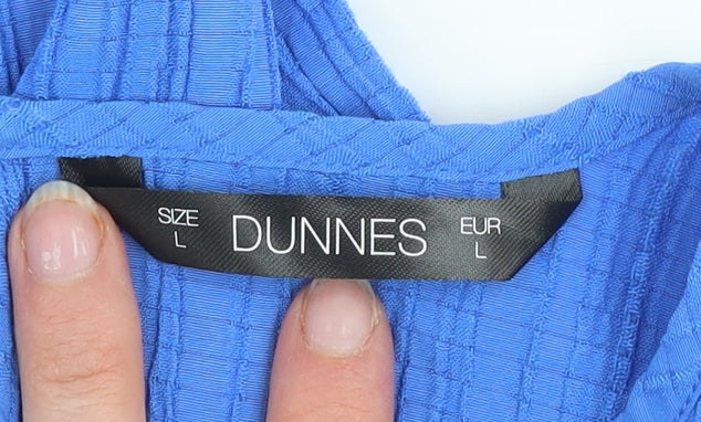 Dunnes Women’s Blue Short Sleeve Basic Blouse L