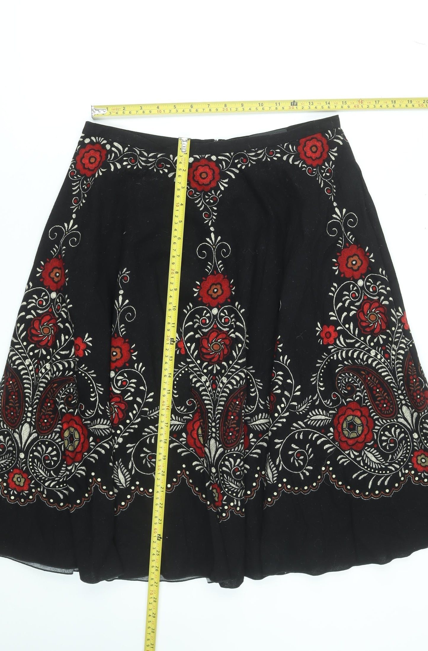 Oui Set Women's Black Red Embroidered Cotton A-Line Skirt Size 12
