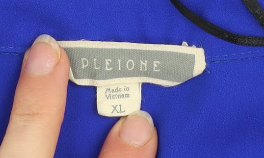 Pleione Women's Blue Sleeveless V-Neck Blouse Top XL
