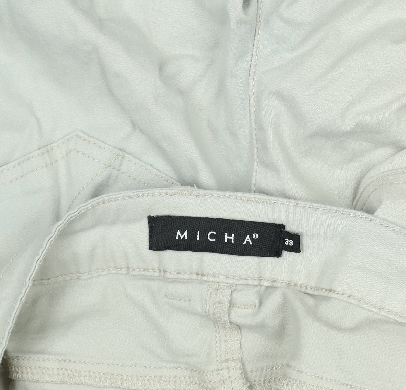 Micha Womens Beige Chino Shorts Size 10 Stretch Cotton Twill