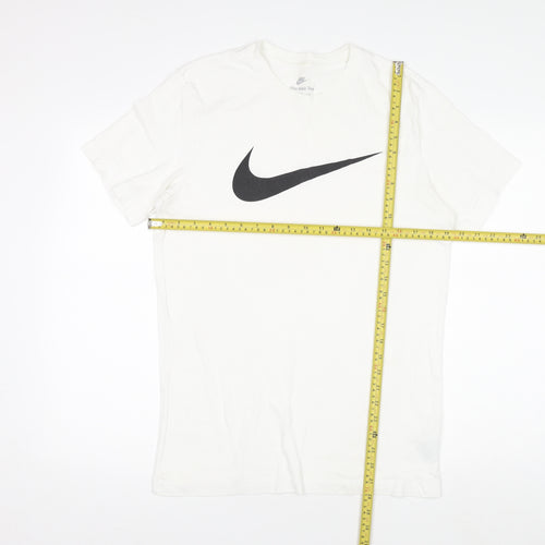 Nike Men's White Medium Swoosh Logo Sports T-Shirt