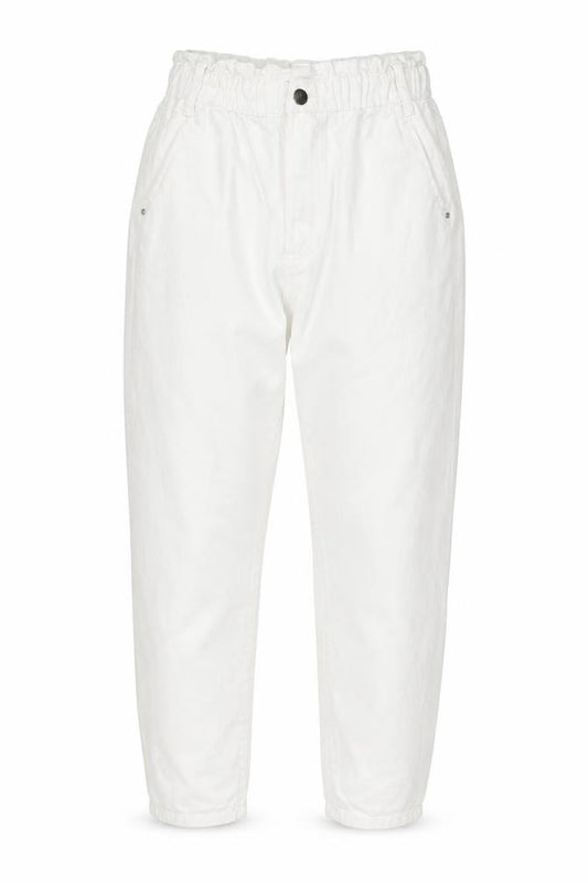 Front view of Savida Women’s White High Rise Mom Jeans, size UK 8, Cotton Denim