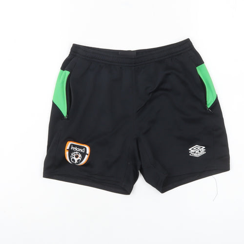 Umbro Boys Black Ireland Athletic Football Shorts Size 146cm