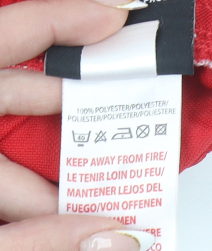 Umbro Men's Red Athletic Football Training Shorts Size M