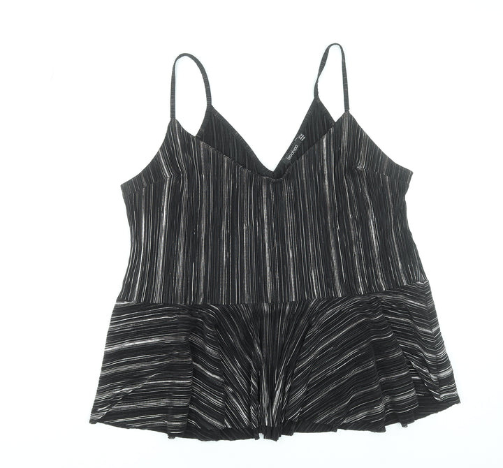 Boohoo Women’s Black Striped V-Neck Plus Size 24 Camisole Top