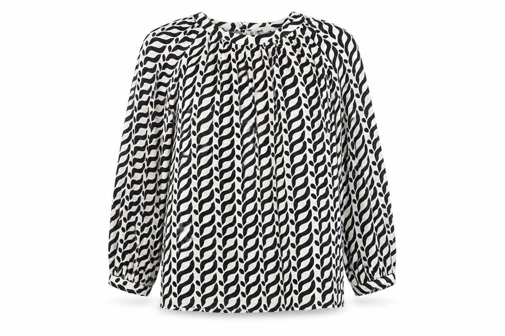 Marks and Spencer Women’s Black Animal Print Viscose Blouse Size 12